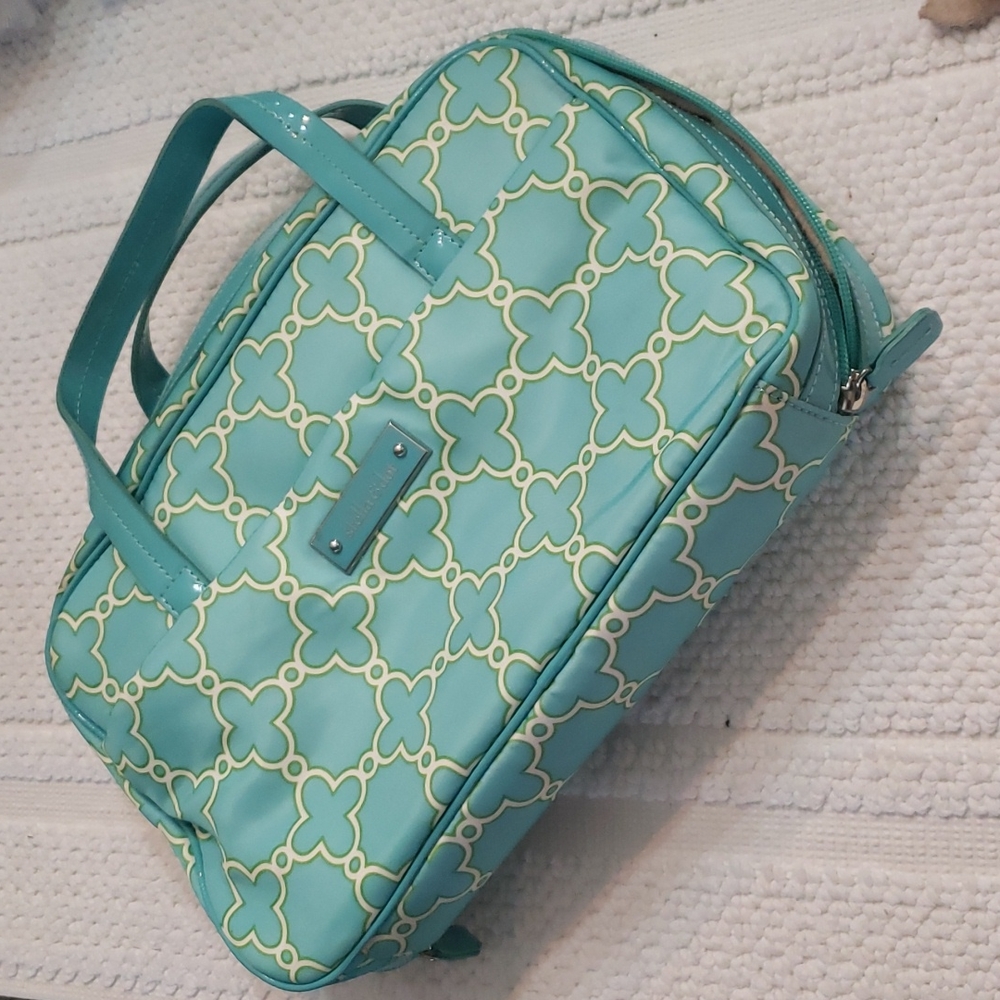 STELLA AND DOT TOILETRY BAG